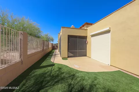 Exterior - 14085 E Copper Mesa Ct, Vail, AZ 85641 photo 9 of 9