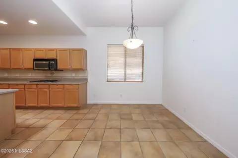 Dining - 14085 E Copper Mesa Ct, Vail, AZ 85641 photo 1 of 1