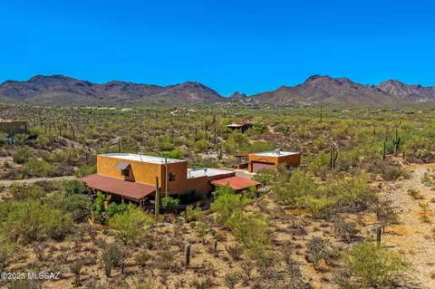 1321 N Dusty Hollow Ct, Tucson, AZ 85745