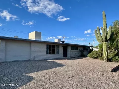 7044 E Malvern Pl, Tucson, AZ 85710