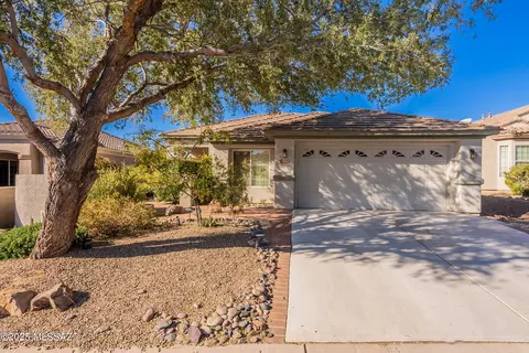 13657 N Heritage Canyon Dr, Marana, AZ 85658