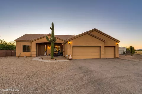 10259 N Tall Cotton Dr, Marana, AZ 85653