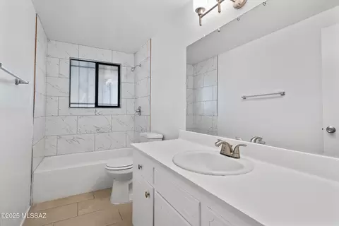 Bath - 7456 E 35th St, Tucson, AZ 85710 photo 3 of 3