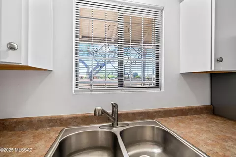 Kitchen - 7456 E 35th St, Tucson, AZ 85710 photo 4 of 4