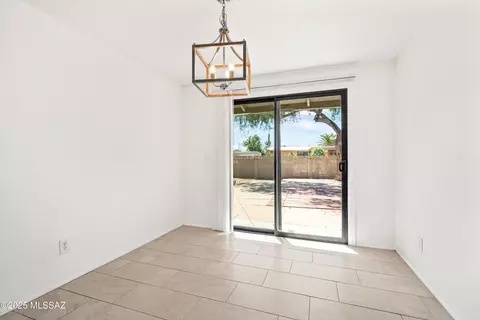 Dining - 7456 E 35th St, Tucson, AZ 85710 photo 2 of 2