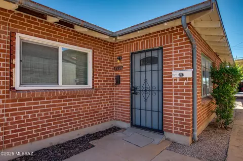 1330 E Broadway Blvd, Tucson, AZ 85719