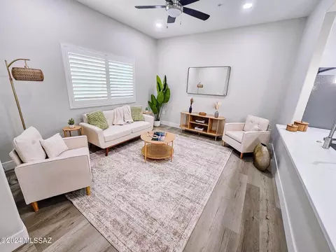 2030 E River Rd #101, Tucson, AZ 85718