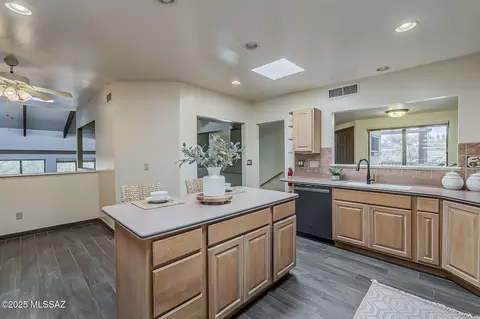 1900 E Campbell Ter, Tucson, AZ 85718 photo 14