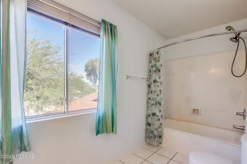 Bath - 3830 Eventide St, Tucson, AZ 85706 photo 4 of 4