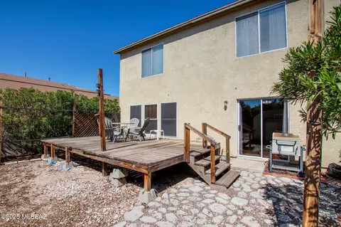 Exterior - 3830 Eventide St, Tucson, AZ 85706 photo 5 of 6