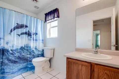 Bath - 3830 Eventide St, Tucson, AZ 85706 photo 2 of 4