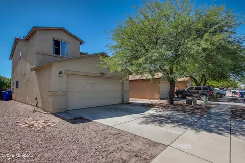 Exterior - 3830 Eventide St, Tucson, AZ 85706 photo 2 of 6