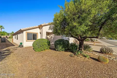 2866 W Starina Pl, Tucson, AZ 85741