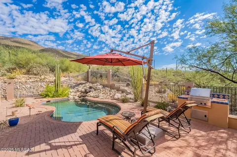 5350 N Fairway Heights Dr, Tucson, AZ 85749