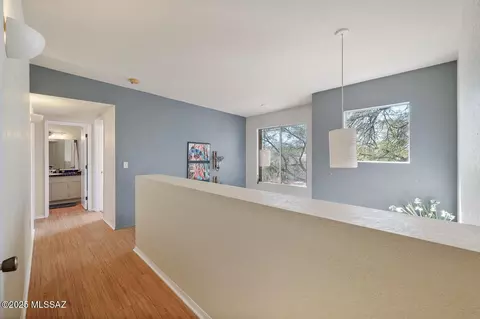 Entry Way - 10401 E Rushlight Dr, Tucson, AZ 85748 photo 5 of 5