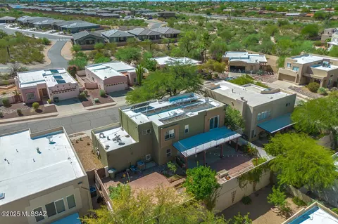 View/Area - 10401 E Rushlight Dr, Tucson, AZ 85748 photo 2 of 9