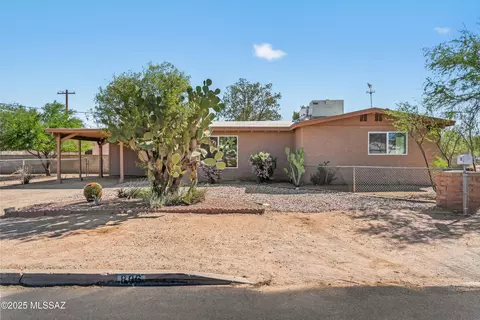 806 N Arcadia Ave, Tucson, AZ 85711