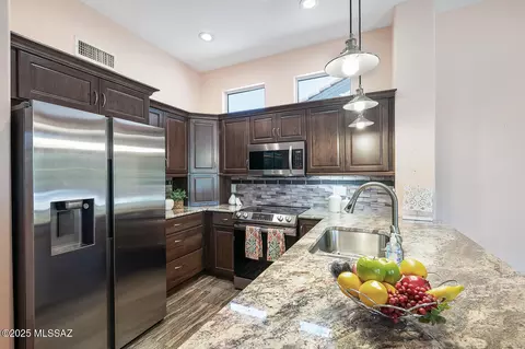 2293 E Sausalito Trl, Oro Valley, AZ 85755