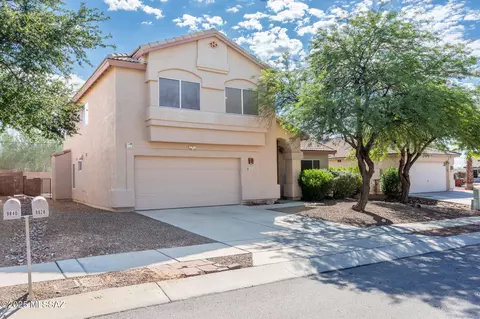 9828 N Pegasus Ave, Tucson, AZ 85742