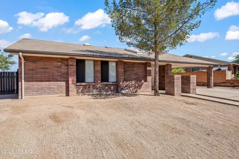 10025 Eric Alan Pl, Tucson, AZ 85748