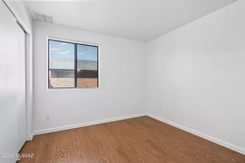 Bedroom - 10025 Eric Alan Pl, Tucson, AZ 85748 photo 3 of 6