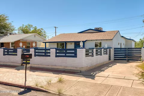 Exterior - 1304 E 13th St, Tucson, AZ 85719 photo 3 of 15