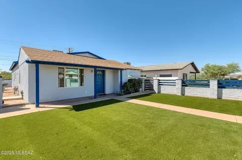 Exterior - 1304 E 13th St, Tucson, AZ 85719 photo 5 of 15