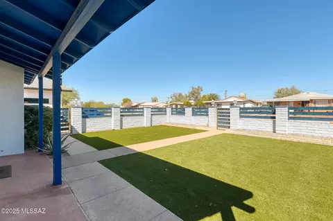 Exterior - 1304 E 13th St, Tucson, AZ 85719 photo 7 of 15
