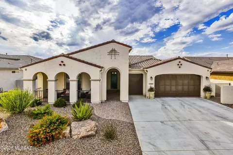 32650 S Cattle Trl, Oracle, AZ 85623