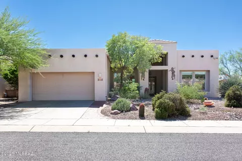 4749 S Fairfax Dr, Green Valley, AZ 85622