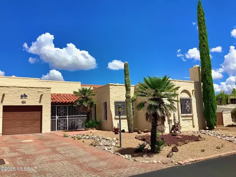 2700 S Circulo De Las Lomas, Green Valley, AZ 85622