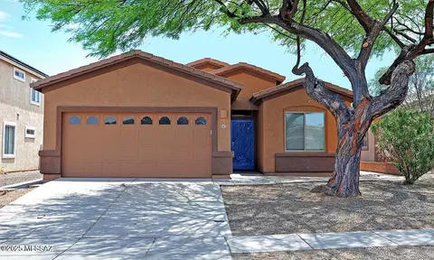 565 W Calle Cajeta, Sahuarita, AZ 85629