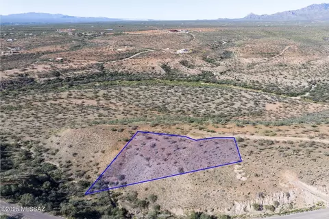 18681866 Higuera Ct, Rio Rico, AZ 85648