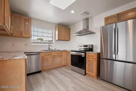 Kitchen - 4741-4745 E 2nd St, Tucson, AZ 85711 photo 1 of 6