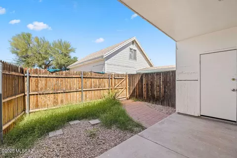 Exterior - 4741-4745 E 2nd St, Tucson, AZ 85711 photo 2 of 4