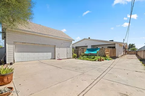 Exterior - 4741-4745 E 2nd St, Tucson, AZ 85711 photo 3 of 4