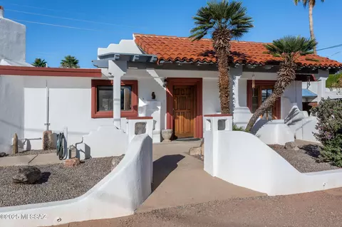 3305 N Cardi Blvd, Tucson, AZ 85716