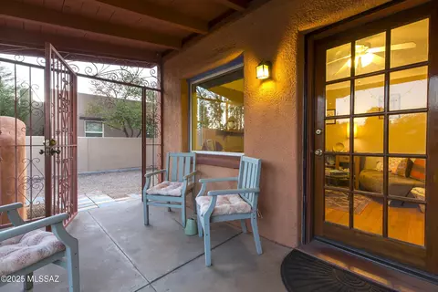 3275 E Pima St, Tucson, AZ 85716