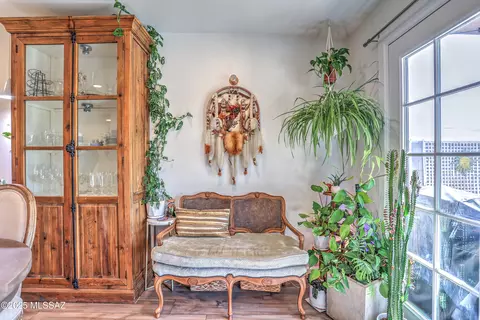 Entry Way - 2981 W Holladay St, Tucson, AZ 85746 photo 1 of 1