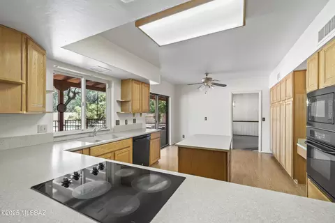 12445 E Sutter Mill St, Tucson, AZ 85749 photo 14