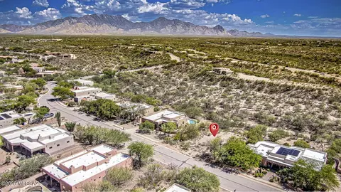 752 E Armor Springs Pl, Green Valley, AZ 85614