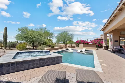 5733 W Silent Wash Pl, Marana, AZ 85658