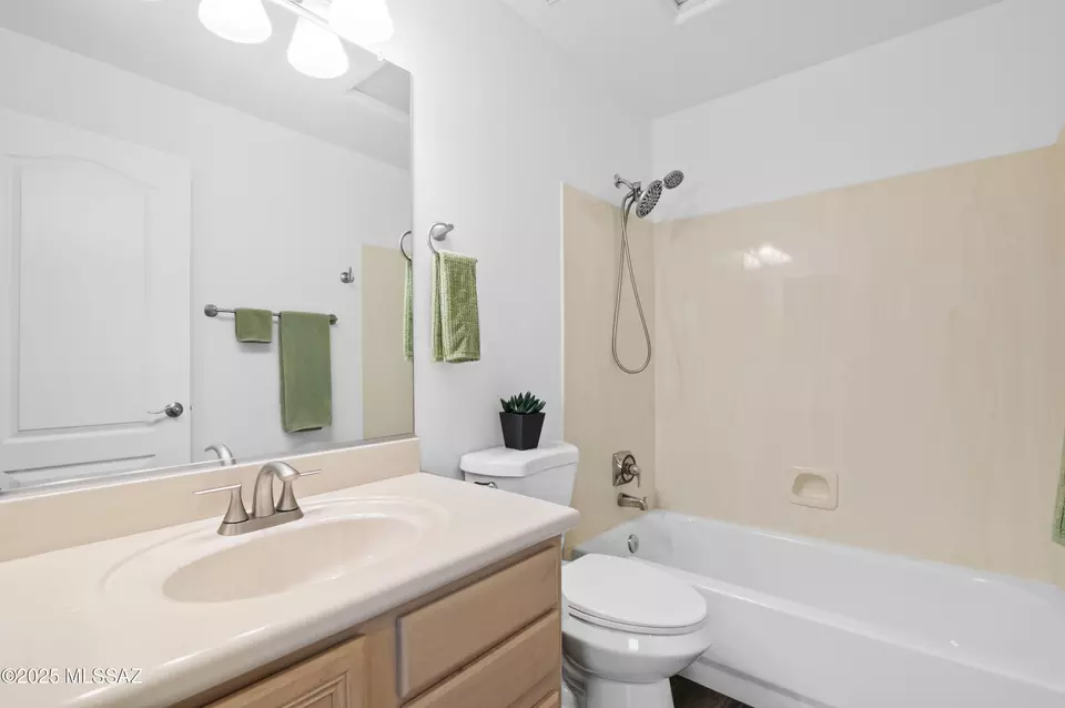 Bath - 6329 Camino De Cabaluna, Tucson, AZ 85704 photo 4 of 4