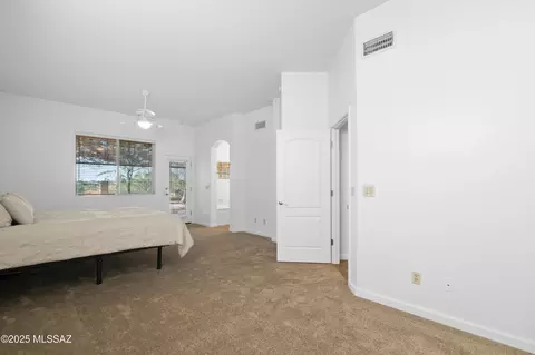 Bedroom - 6329 Camino De Cabaluna, Tucson, AZ 85704 photo 1 of 7