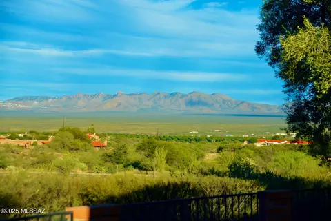 1872 W Placita De Agosto, Green Valley, AZ 85622