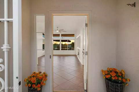 13949 N Desert Butte Dr, Oro Valley, AZ 85755