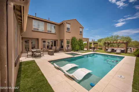 8770 W Denstone Rd, Marana, AZ 85653