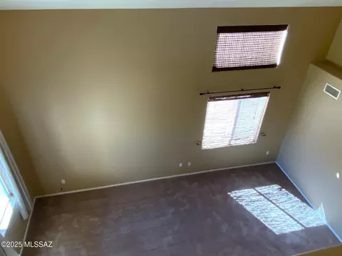 Living - 12787 E Hartshorn Pass, Vail, AZ 85641 photo 5 of 7
