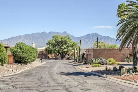 2764 S Via Del Bac, Green Valley, AZ 85622