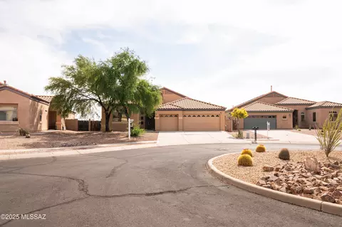 13698 E Kirkwood Pl, Vail, AZ 85641